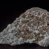 Grossular<br />Jeffrey Mine, Asbestos, Les Sources RCM, Estrie, Québec, Canada<br />8.6 x 5.3 cm<br /> (Author: am mizunaka)