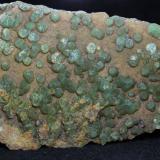 Fluorita<br />Afloramientos de Singuerlín, Puig Castellar (Serra de Marina), Singuerlín, Santa Coloma de Gramenet, Comarca Barcelonès, Barcelona, Cataluña / Catalunya, España<br />13 x 8 x 5 cm<br /> (Autor: karbu8)