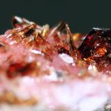 ShigaiteMina N'chwaning I, Zona minera N'Chwaning, Kuruman, Kalahari manganese field (KMF), Provincia Septentrional del Cabo, Sudáfrica5.0 x 1.2 cm (Author: Don Lum)