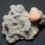 Rhodochrosite on CalciteKuruman, Kalahari manganese field (KMF), Provincia Septentrional del Cabo, Sudáfrica50x40mm (Author: Heimo Hellwig)
