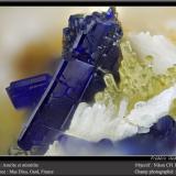 Azurite and mimetite<br />Mas Dieu, Mercoirol, Alès, Gard, Occitanie, France<br />fov 1.8 mm<br /> (Author: ploum)