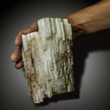 BerillonitaShengus (Shingus), Roundu District, Gilgit-Baltistan (Northern Areas), Pakistan160 X 110 mm. Peso 1756 g (Autor: Manuel Mesa)