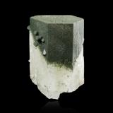 Milarite<br />Burg Hut - Fiescher Glacier area, Fiesch, Goms, Wallis (Valais), Switzerland<br />4,0	x	4,0	x	5,0	cm<br /> (Author: MIM Museum)