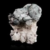 Isokite<br />Brumado, Bahia, Northeast Region, Brazil<br />6,0	x	5,0	x	3,5	cm<br /> (Author: MIM Museum)