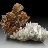 Helvine and Quartz<br />Huanggang Mines, Hexigten Banner (Kèshíkèténg Qí), Chifeng (Ulanhad), Inner Mongolia Autonomous Region, China<br />20.0 x 12.0 x 14.0 cm<br /> (Author: MIM Museum)