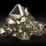 Pyrite<br />Quiruvilca District, Santiago de Chuco Province, La Libertad Department, Peru<br />14,0 	x	11,5	x	10,0	cm<br /> (Author: MIM Museum)