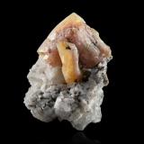 Fresnoite<br />Junnila Mine, New Idria District, Diablo Range, San Benito County, California, USA<br />2,5	x	2,5	x	3,0	cm<br /> (Author: MIM Museum)