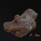 Andalucita<br />Sierra Albarrana, Hornachuelos, Comarca Valle Medio del Guadalquivir, Córdoba, Andalucía, España<br />5 X 4 X 3 cm.<br /> (Autor: Ricardo Fimia)