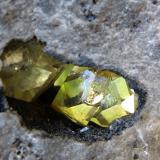 Cuarzo (variedad herkimer)<br />Condado Herkimer, New York, USA<br />Apertura de la cavidad: 3 cm<br /> (Autor: nerofis2)