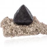 Fluorite<br />Kara-Oba, Betpak-Dala (Bet-Pak-Dala) Desert, Karaganda Region, Kazakhstan<br />18,0 	x	10,0	x	5,0	cm<br /> (Author: MIM Museum)