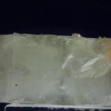 Fluorapofilita-(K)<br />Canteras Wagholi, Wagholi, Distrito Pune (Distrito Poonah), Maharashtra, India<br />cristal de 12 cm x 5 x 5  cm<br /> (Autor: Ricardo Fimia)