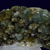 Fluorapatito, Siderita y Arsenopirita<br />Minas da Panasqueira, Aldeia de São Francisco de Assis, Covilhã, Castelo Branco, Cova da Beira, Centro, Portugal<br />12 x 7 x 5<br /> (Autor: Ricardo Fimia)