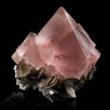 Fluorite with Muscovite<br />Chumar Bakhoor, Hunza Valley, Nagar District, Gilgit-Baltistan (Northern Areas), Pakistan<br />12,0	 x	12,0	x	12,5	cm<br /> (Author: MIM Museum)