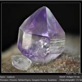 Quartz (variety amethyst)<br />Priozersk, Balkhash District, Karaganda Region, Kazakhstan<br />fov 13.5 mm<br /> (Author: ploum)