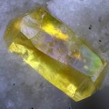 Calcita.El Vallín cut (La Coria cut), Obdulia vein, Caravia mining area, Valle, Los Pozos, Carrales, Caravia, Comarca Oriente, Principality of Asturias (Asturias), SpainCampo de visión 2,2 mm. (Autor: Juan Miguel)