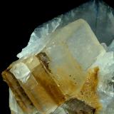 Calcita<br />Canteras de mármol, Estremoz, Distrito Évora, Província Alentejo Central, Región Alentejo, Portugal<br />7,5 x 5 x 8 cm.<br /> (Autor: Felipe Abolafia)