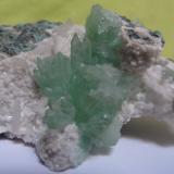 Fluorapophyllite-(K) on Heulandite-Ca<br />Lonavale (Lonavala), Pune District (Poonah District), Maharashtra, India<br />5 x 5 x 3cm<br /> (Author: Dave van Bladel)