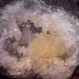 Calcite,quartz<br />State Route 1 road cut, Woodbury, Cannon County, Tennessee, USA<br />3x3in<br /> (Author: jordanlowe1089)
