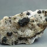Hibonita<br />Andranondambo, Maromby, Distrito Amboasary, Región Anosy, Madagascar<br />52x34x27 mm<br /> (Autor: Juan Espino)