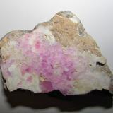 Calcita (variedad cobaltífera)Mina Solita, Peramea, Baix Pallars, Comarca Pallars Sobirà, Lérida / Lleida, Cataluña / Catalunya, España10''8 x 8''3 cm. (Autor: phrancko)