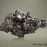 Hematites<br />Rio Marina, Isla de Elba, Provincia Livorno, Toscana, Italia<br />109 x 65 x 45 mm.<br /> (Autor: Rafael Galiana)