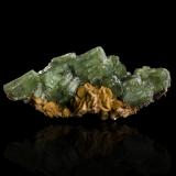 Ludlamite on Siderite<br />San Antonio Mine (San Antonio el Grande Mine), East Camp, Santa Eulalia District, Municipio Aquiles Serdán, Chihuahua, Mexico<br />8,0	x	4,0	x	3,0	cm<br /> (Author: MIM Museum)