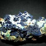 Azurita.<br />Cerro Tajo de las Grajas, Zona Llanos de la Plata, Alhaurín de la Torre, Comarca Valle del Guadalhorce, Málaga, Andalucía, España<br />70x40 mm.<br /> (Autor: Jesus Franquesa Baucells)