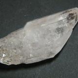 Quartz<br />Goboboseb Mountains, Brandberg area, Erongo Region, Namibia<br />80x35mm<br /> (Author: Heimo Hellwig)