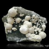 Mordenita<br />Distrito Ahmadnagar, Maharashtra, India<br />114 x 83 x 45 mm.<br /> (Autor: Rafael Galiana)
