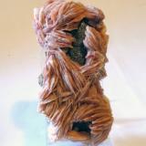 BaritaMina AB7, distrito minero Mibladen, Mibladen, Midelt, Provincia Midelt, Región Drâa-Tafilalet, MarruecosMedidas pieza: 9x4,5x4 cm (Autor: Sergio Pequeño)