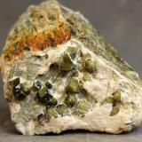 AndraditaMina Valgraveglia (Mina Gambatesa), Reppia, Valle Graveglia, Ne, Provincia Génova, Liguria, Italia43x31x19 mm (Autor: Juan Espino)